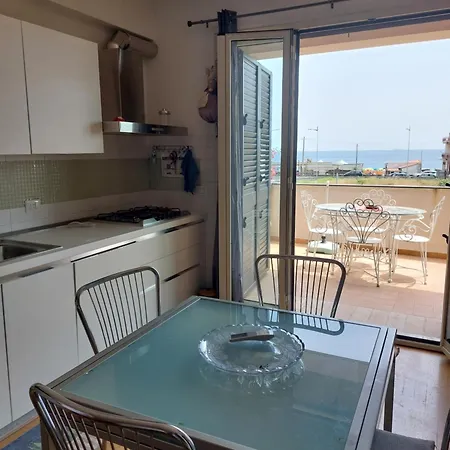 Apartmán Terrazzo Mare Fuoco *